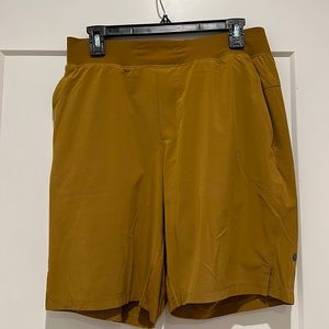 Lululemon T.H.E Short 9” - no liner